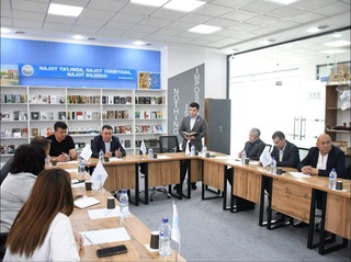 Депутатскому корпусу необходимо строить работу с населением и СМИ в формате открытого диалога