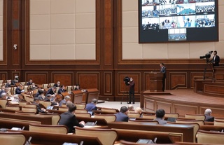 Сенатда Вазирлар Маҳкамасининг ҳисоботи эшитилди