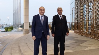 Делегация во главе с хокимом города Ташкента посетила Ашхабад