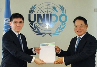 Ўзбекистон Элчиси YUNIDO Бош директорига ишонч ёрлиқларини топширди