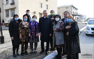 Шавкат Мирзиёев: Я пришел в вашу махаллю лично, чтобы узнать реальную ситуацию, облегчить заботы людей