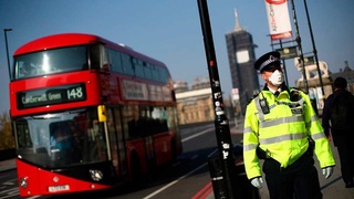 В Великобритании вводят повторный карантин