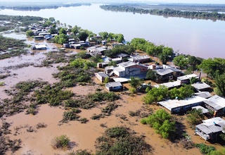 Бразилиядаги сув тошқини туфайли 27 киши ҳаётдан кўз юмди
