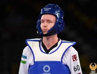 Никита Рафалович икки карра жаҳон чемпионини мағлуб этиб, ярим финалга чиқди