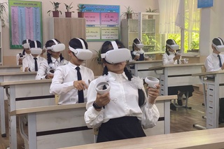 Ohangaron tumanidagi 12-umumtaʼlimda “Interaktiv taʻlim VR” dasturi ishga tushirildi