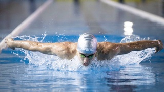 Элдорбек Усмонов снова обновил собственный рекорд