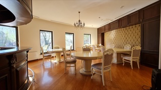 Davlat aktivlarini xususiylashtirish: yangi ish oʻrinlari yaratiladi, turizm va savdo rivojlanadi