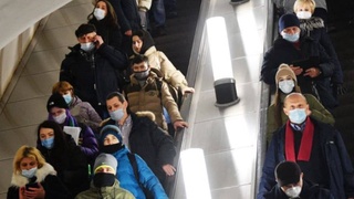 Мәскеу метросы өзбек немесе тәжік тілін білетін кассирге бос орын жариялады