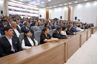 Йил бошидан вилоятда мева-сабзавот экспорти 2 карра ошиб, 62 миллион долларга етгани таъкидланди