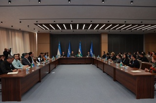 Bayrogʻimiz – faxru gʻururimiz!