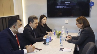 Обсуждены вопросы сотрудничества со Всемирным банком в рамках IT-предпринимательства и IT-фриланса