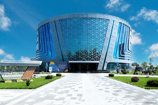 Вазирлик нечта нодавлат таълим муассасасини судга берганини маълум қилди