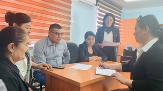 TDTU Olmaliq filiali Kasb-hunar maktabi oʻquvchilarini ingliz tiliga oʻrgatishga koʻmaklashmoqda