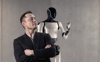 Tesla zavodlarida minglab odamsimon robotlar ish boshlashi kutilmoqda