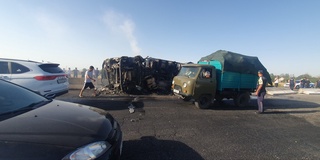 Samarqandda yuk mashinasi yo‘l-transport hodisasiga uchradi, oqibatda haydovchi halok bo‘ldi