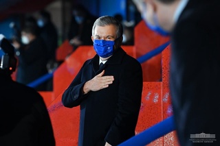 Президенти Ҷумҳурии Ӯзбекистон дар маросими кушоиши Бозиҳои зимистонаи олимпӣ дар Пекин иштирок намуд