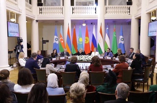 The delegation of Uzbekistan participates in the IV International Forum "Commonwealth of Fashion" in St. Petersburg