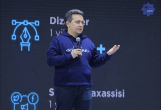 Министр ИКТ провел открытую встречу в рамках Ташкентского молодежного форума-2021