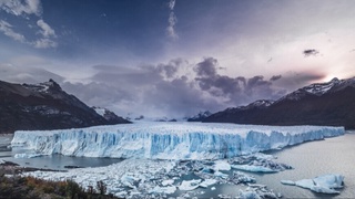 Олимлар сўнгги 25 йил ичида Антарктида музликлари қанчага қисқарганини ҳисоблаб чиқди
