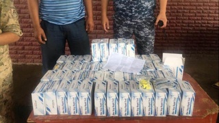 Коронавирус тестларини ноқонуний равишда чегарадан олиб ўтишга уринган шахс қўлга олинди