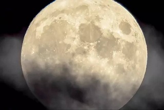 Scientists propose to launch lunar dust into space to save the Earth from global warming