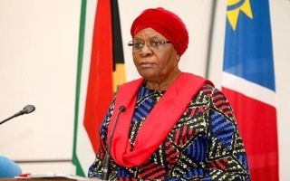 Namibiya tarixida ilk bor ayol kishi prezident bo'ldi