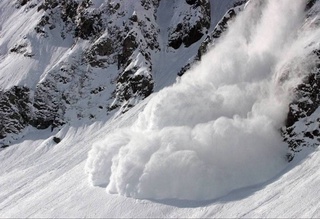 Узгидромет предупреждает: в шести регионах Узбекистана объявлена лавинная опасность