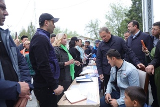 Содействие занятости населения - ключевой элемент социально-экономической стратегии регионов