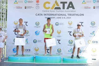 Қашқадарёлик мактаб ўқувчиси халқаро триатлон чемпионатида 1-ўринни қўлга киритди