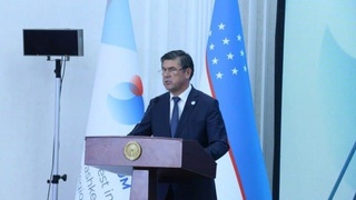 Тошкент вилояти ҳокими Рустам Холматов лавозимидан озод этилди