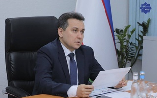 Министр ИКТ ознакомился с деятельностью ГУП «Центр радиосвязи, радиовещания и телевидения»