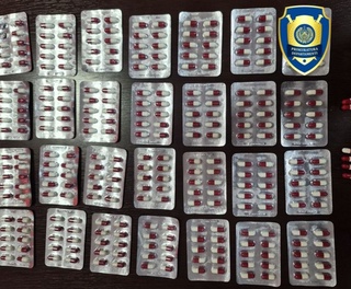 Кучли таъсир қилувчи дори воситаларини муомалага киритмоқчи бўлган шахслар ушланди