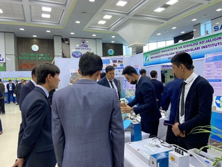 Biz mehmonlarni kutib olishga tayyormiz!