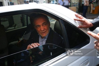 Эрон президентининг кортежи йўлда ўчиб қолди: бензинга сув қўшилган экан