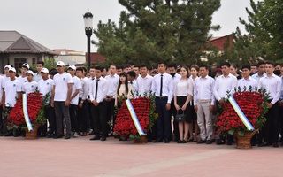 Yoshlar festivali ajdodlar xotirasiga hurmat koʻrsatishdan boshlandi