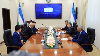 Политические партии представили в ЦИК заявления об участии в досрочных выборах Президента Узбекистана и сведения о кандидатах