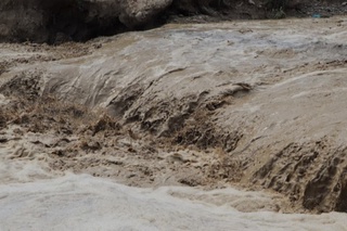 Oʼzbekistonning ayrim hududlariga sel keldi