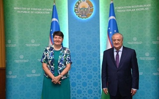 Abdulaziz Kamilov receives the Ambassador of Finland