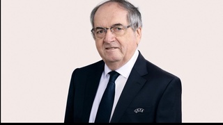 Президент Федерации футбола  Франции извинился перед Зиданом