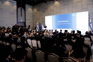 В Ташкенте состоялся Узбекско-финский бизнес-форум с участием Президента Финляндии Александра Стубба