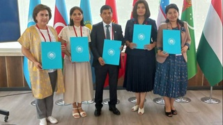 Ўзбекистоннинг таълим тизими ҳамда беш йиллик ривожланиш миллий дастури Туркияда тақдимот қилинди