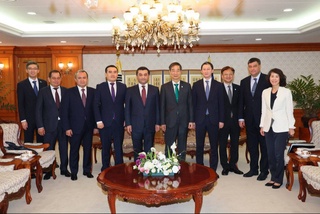 Узбекистан - Корея: новый уровень экономического сотрудничества