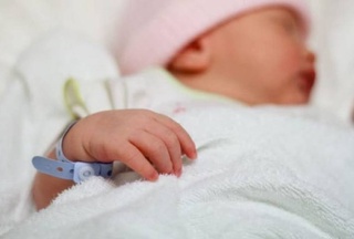 В Самаркандской области 15-летняя школьница родила ребенка