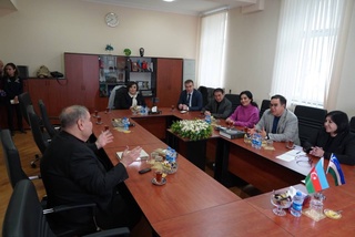 Ўзбек киноижодкорлари Озарбайжон фильмофондига ташриф буюришди