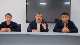 Rektor doktorantlar bilan uchrashdi