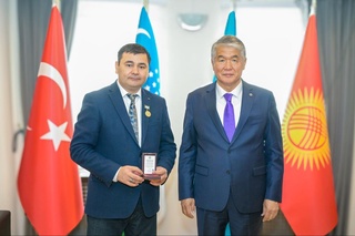 Ўзбек ижодкори ТУРКСОЙ эътирофига сазовор бўлди