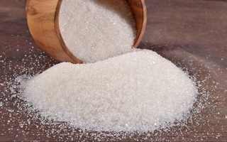 Дар Ӯзбекистон нархи биржавии шакар поён рафт