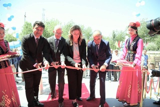 В Нукусском районе Каракалпакстана открылся Центр государственных услуг