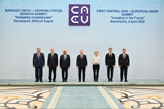 Төрт әҳмийетли ўақыядан қуўат алып атырған дүнья