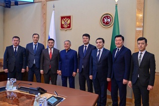 В Казани прошла встреча Главы Татарстана с делегацией Каракалпакстана